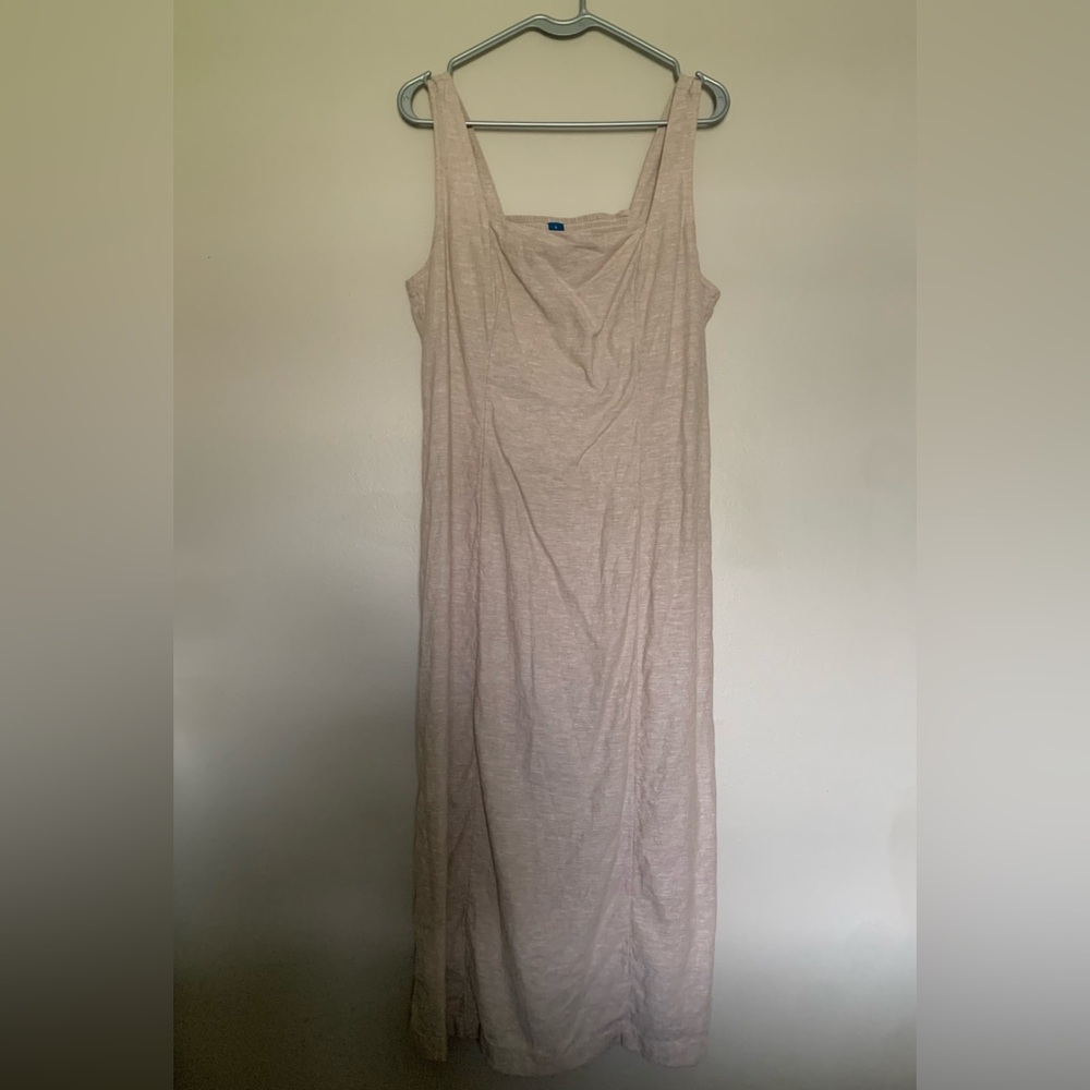 Old Navy Sleeveless Linen-Blend Midi Dress